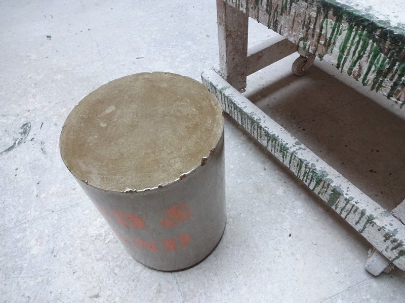 Jonny Concrete Stool